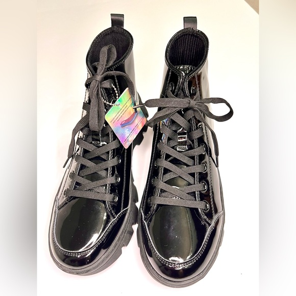 New Skechers Roadies Sneaker Black Boots - Rare Limited Edition Surge Patent Ave - Picture 4 of 16